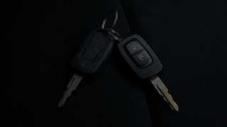 Used 2017 Renault Kwid CLIMBER 1.0 AMT Petrol Automatic extra CAR KEY VIEW