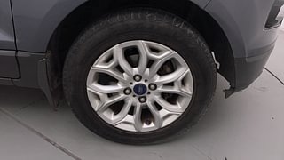 Used 2014 Ford EcoSport Titanium 1.5 Ti-VCT AT Petrol Automatic tyres RIGHT FRONT TYRE RIM VIEW