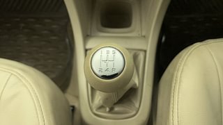 Used 2013 Maruti Suzuki Swift Dzire VXI Petrol Manual interior GEAR  KNOB VIEW