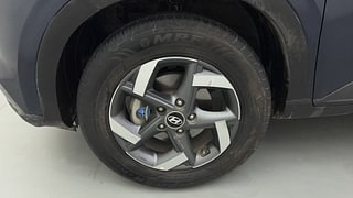 Used 2020 Hyundai Venue SX Plus 1.0 Turbo DCT Petrol Automatic tyres LEFT FRONT TYRE RIM VIEW