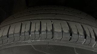 Used 2021 Hyundai Venue SX Plus 1.0 Turbo DCT Petrol Automatic tyres LEFT FRONT TYRE TREAD VIEW
