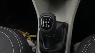 Used 2023 Tata Tiago Revotron XZ Plus CNG Petrol+cng Manual interior GEAR  KNOB VIEW