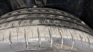 Used 2023 Tata Punch Accomplished Dazzle Pack MT Petrol Manual tyres RIGHT FRONT TYRE TREAD VIEW