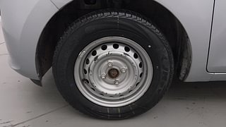 Used 2020 Hyundai New Santro 1.1 Magna Petrol Manual tyres LEFT FRONT TYRE RIM VIEW