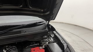 Used 2021 Hyundai Venue SX Plus 1.0 Turbo DCT Petrol Automatic engine ENGINE LEFT SIDE HINGE & APRON VIEW