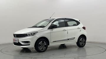 2023 Tata Tiago Revotron XZ Plus CNG