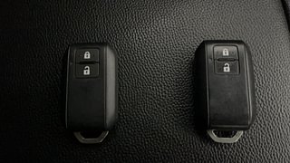 Used 2022 Maruti Suzuki Brezza ZXI Dual Tone Petrol Manual extra CAR KEY VIEW