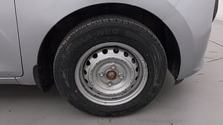 Used 2020 Hyundai New Santro 1.1 Magna Petrol Manual tyres RIGHT FRONT TYRE RIM VIEW