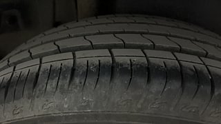 Used 2022 Maruti Suzuki Brezza ZXI Dual Tone Petrol Manual tyres RIGHT REAR TYRE TREAD VIEW