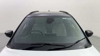 Used 2023 Jeep Compass Limited (O) 1.4 Petrol DCT Petrol Automatic exterior FRONT WINDSHIELD VIEW