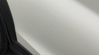 Used 2022 Maruti Suzuki XL6 Zeta MT Petrol Petrol Manual dents MINOR DENT