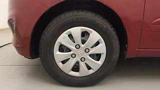 Used 2011 Hyundai i10 Sportz 1.2 AT Kappa2 Petrol Automatic tyres LEFT FRONT TYRE RIM VIEW