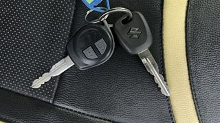 Used 2013 Maruti Suzuki Swift [2011-2017] ZXi Petrol Manual extra CAR KEY VIEW