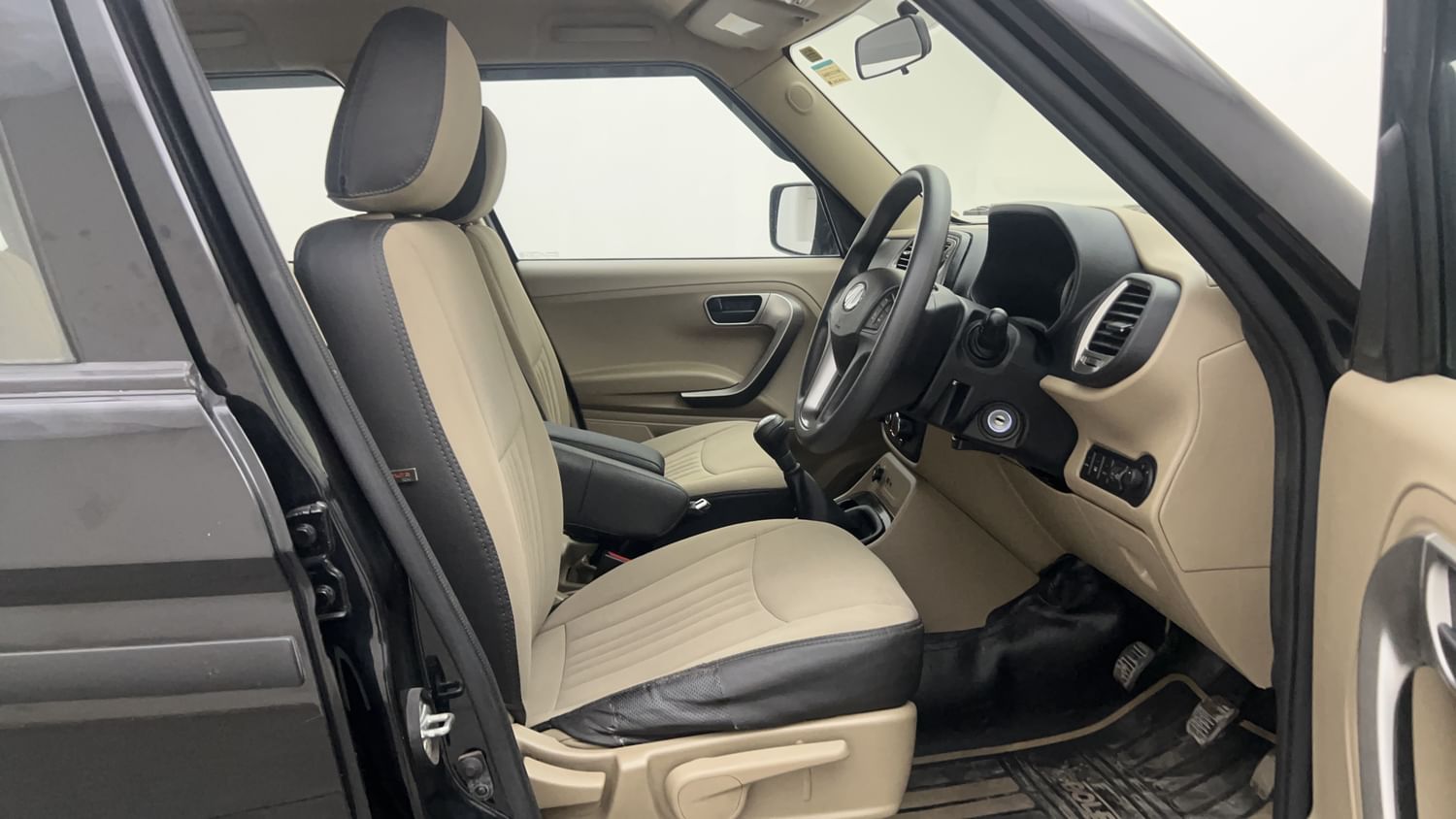 New Mahindra Bolero Neo interior RIGHT SIDE FRONT DOOR CABIN VIEW