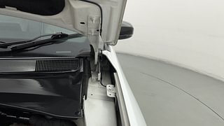 Used 2023 Jeep Compass Limited (O) 1.4 Petrol DCT Petrol Automatic engine ENGINE LEFT SIDE HINGE & APRON VIEW