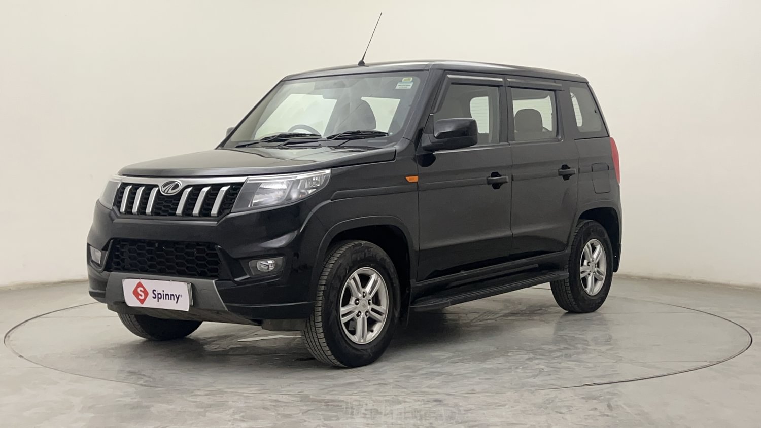 New Mahindra Bolero Neo exterior LEFT FRONT CORNER VIEW