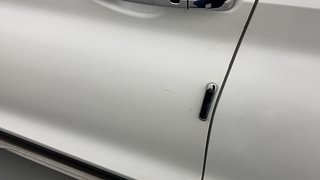 Used 2022 Maruti Suzuki XL6 Zeta MT Petrol Petrol Manual dents MINOR SCRATCH