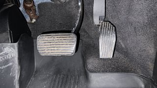 Used 2023 Jeep Compass Limited (O) 1.4 Petrol DCT Petrol Automatic interior PEDALS VIEW