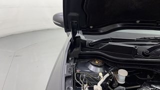 Used 2021 Maruti Suzuki S-Cross Zeta Petrol Manual engine ENGINE RIGHT SIDE HINGE & APRON VIEW