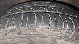Used 2015 Hyundai Elite i20 Asta 1.4 CRDI Diesel Manual tyres LEFT FRONT TYRE TREAD VIEW