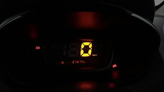 Used 2019 Renault Kwid [2015-2019] 1.0 RXT AMT Opt Petrol Automatic interior CLUSTERMETER VIEW