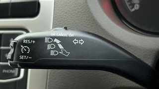 Used 2017 volkswagen Vento 1.2L Highline Petrol AT Petrol Automatic top_features Cruise control