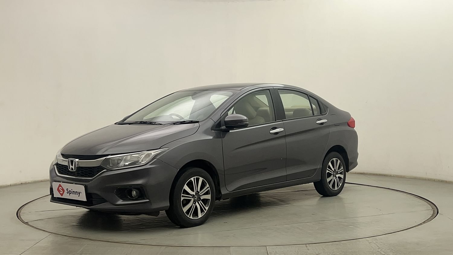 LEFT FRONT CORNER VIEW
