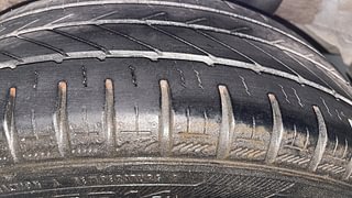 Used 2016 Honda Amaze 1.2 VX i-VTEC Petrol Manual tyres LEFT REAR TYRE TREAD VIEW