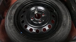 Used 2016 Maruti Suzuki Wagon R 1.0 VXI AMT Petrol Automatic tyres SPARE TYRE VIEW