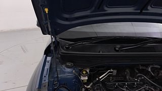 Used 2022 Hyundai Venue S+ 1.2 Petrol Manual engine ENGINE RIGHT SIDE HINGE & APRON VIEW