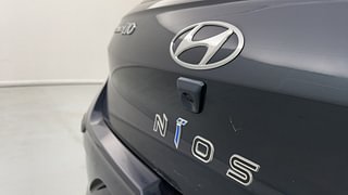 Used 2022 Hyundai Grand i10 Nios Sportz 1.2 Kappa VTVT CNG Petrol+cng Manual dents MINOR SCRATCH