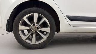 Used 2015 Hyundai Elite i20 Asta 1.4 CRDI Diesel Manual tyres RIGHT REAR TYRE RIM VIEW