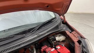 Used 2016 Maruti Suzuki Wagon R 1.0 VXI AMT Petrol Automatic engine ENGINE LEFT SIDE HINGE & APRON VIEW