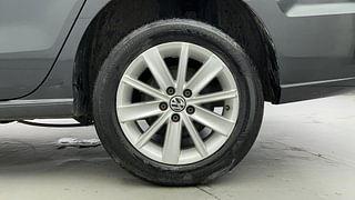 Used 2017 volkswagen Vento 1.2L Highline Petrol AT Petrol Automatic tyres LEFT REAR TYRE RIM VIEW