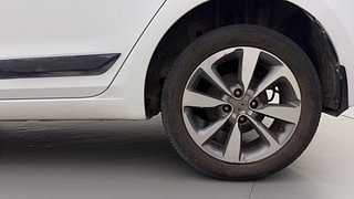 Used 2015 Hyundai Elite i20 Asta 1.4 CRDI Diesel Manual tyres LEFT REAR TYRE RIM VIEW