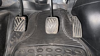 Used 2016 Maruti Suzuki Celerio ZXI Petrol Manual interior PEDALS VIEW