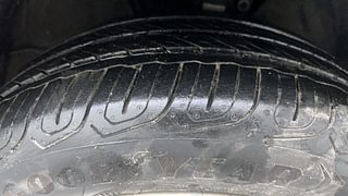 Used 2017 volkswagen Vento 1.2L Highline Petrol AT Petrol Automatic tyres RIGHT FRONT TYRE TREAD VIEW