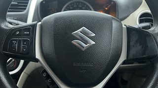 Used 2016 Maruti Suzuki Celerio ZXI Petrol Manual top_features Steering mounted controls