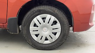 Used 2021 Maruti Suzuki Alto 800 LXi (O) Petrol Manual tyres RIGHT FRONT TYRE RIM VIEW