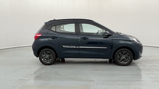 Used 2022 Hyundai Grand i10 Nios Sportz 1.2 Kappa VTVT CNG Petrol+cng Manual exterior RIGHT SIDE VIEW