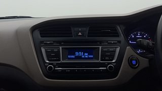 Used 2015 Hyundai Elite i20 Asta 1.4 CRDI Diesel Manual top_features Integrated (in-dash) music system