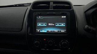 Used 2017 Renault Kwid [2015-2019] 1.0 RXT AMT Petrol Automatic interior MUSIC SYSTEM & AC CONTROL VIEW