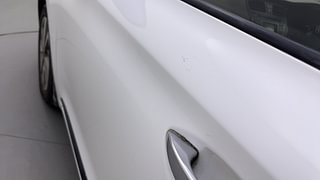 Used 2015 Hyundai Elite i20 Asta 1.4 CRDI Diesel Manual dents MINOR SCRATCH