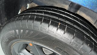 Used 2022 Hyundai Grand i10 Nios Sportz 1.2 Kappa VTVT CNG Petrol+cng Manual tyres RIGHT REAR TYRE TREAD VIEW