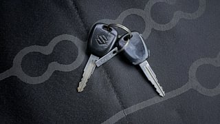 Used 2013 Maruti Suzuki Alto 800 Lxi Petrol Manual extra CAR KEY VIEW
