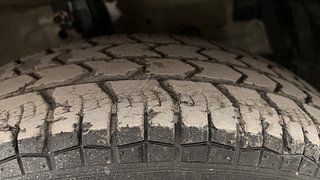 Used 2013 Maruti Suzuki Swift Dzire VXI Petrol Manual tyres RIGHT FRONT TYRE TREAD VIEW