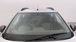 Used 2019 Renault Kwid [2017-2019] RXT 1.0 SCE Special (O) Petrol Manual exterior FRONT WINDSHIELD VIEW