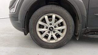 Used 2019 Mahindra XUV500 W9 Diesel Manual tyres LEFT FRONT TYRE RIM VIEW