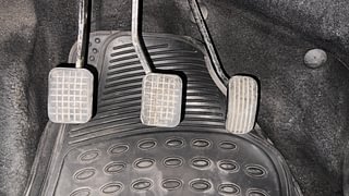 Used 2019 Tata Tiago [2018-2020] XZ Plus Dual Tone Roof Petrol Manual interior PEDALS VIEW