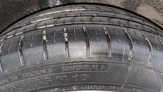 Used 2018 Maruti Suzuki Baleno Zeta AT Petrol Petrol Automatic tyres RIGHT REAR TYRE TREAD VIEW
